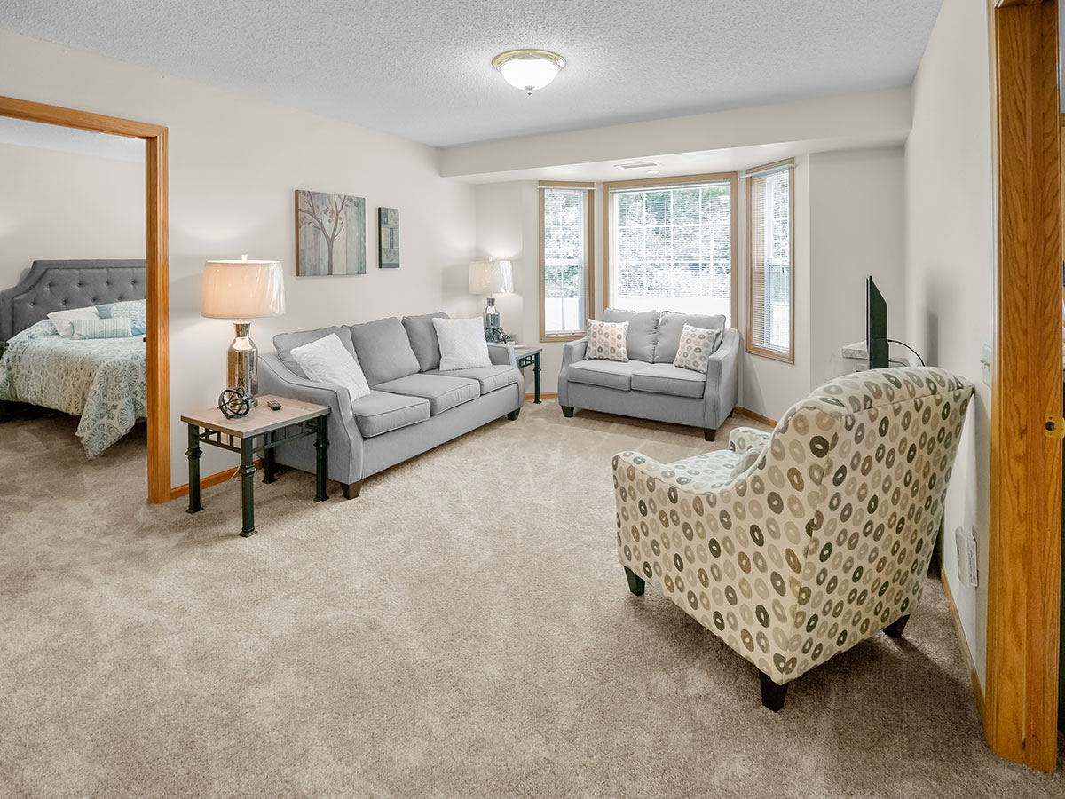 Good Samaritan - Davenport living room.