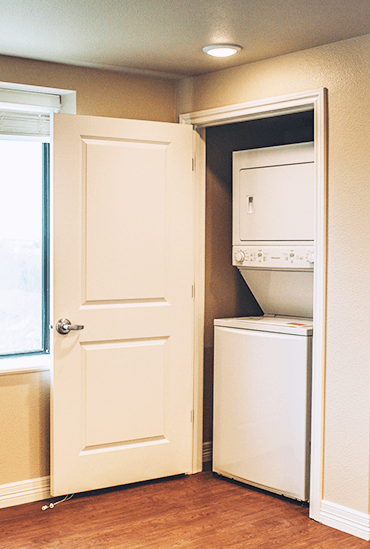 GSS - Denton Village IL Washer Dryer