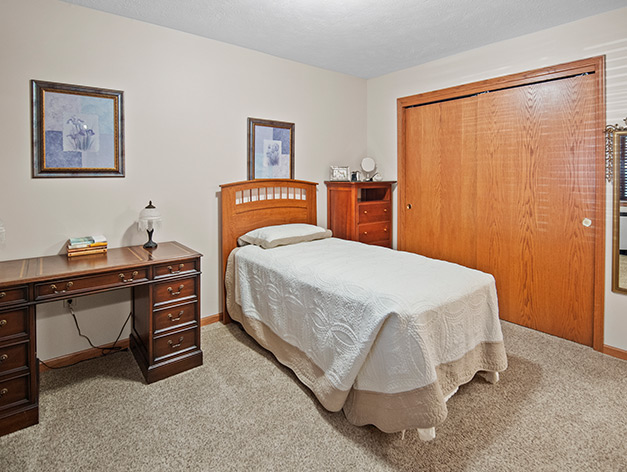 Good Samaritan Society - Hastings Assisted Living - Bedroom