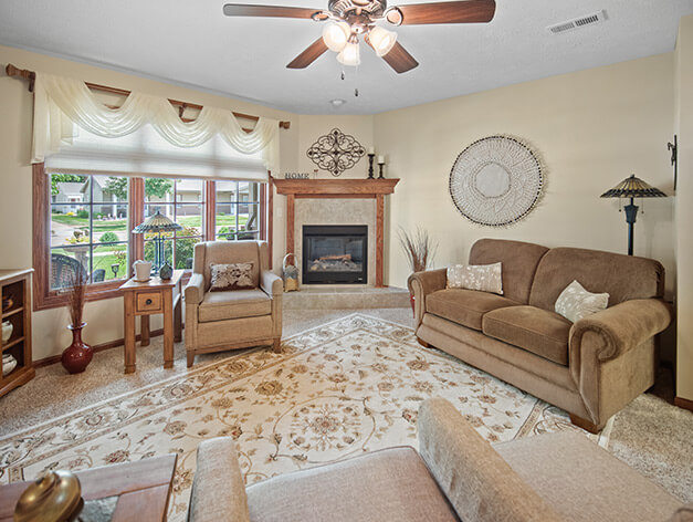 Good Samaritan Society - Hastings - Townhome living room