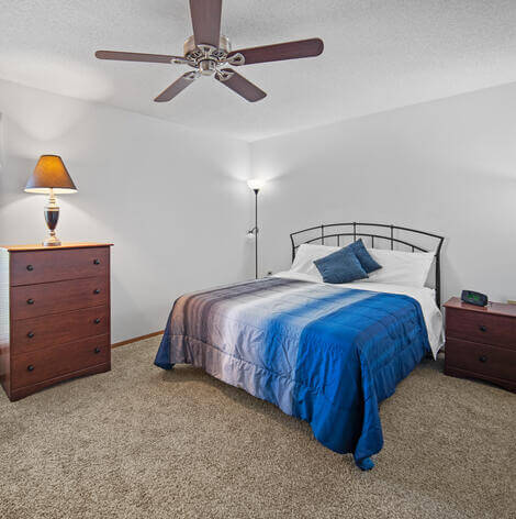 Good Samaritan Society - Hutchinson Village villa bedroom.