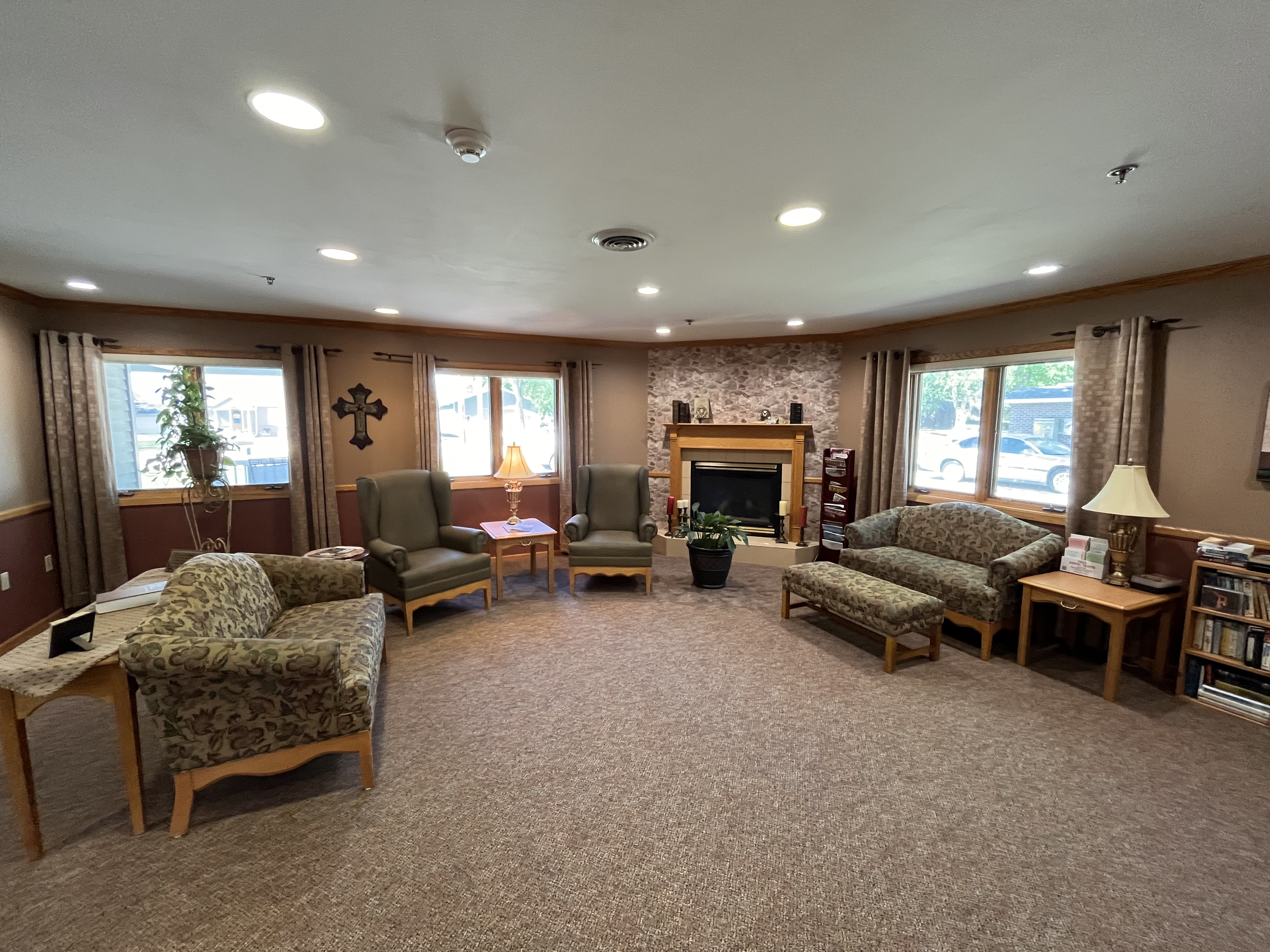 Good Samaritan Society — Osceola living room.