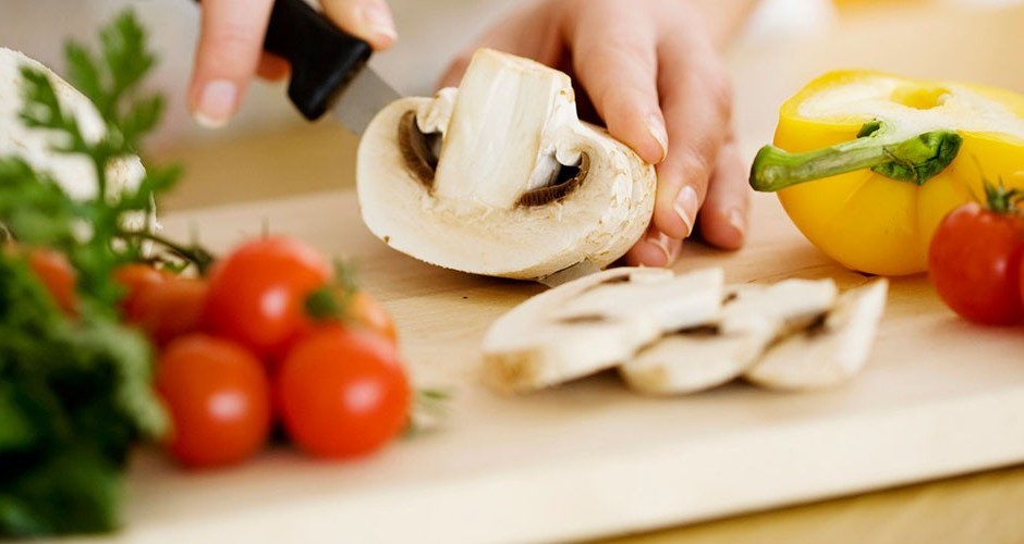 Donors serve up funding for memory care unit kitchen