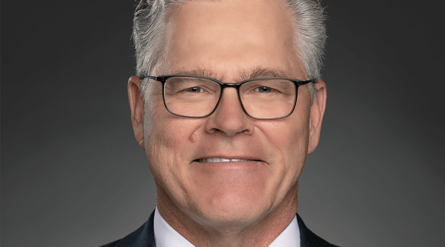 Randy Bury's headshot